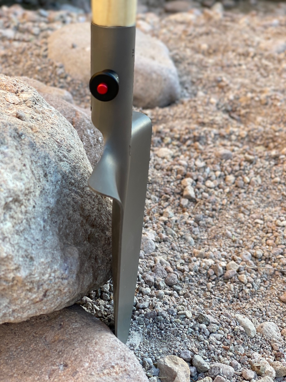 Ultralight Titanium Shovel NEAR ZERO